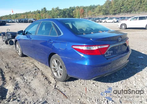 2015 Toyota Camry Se z USA, uszkodzony, nr VIN 4T1BF1FK8FU884708
